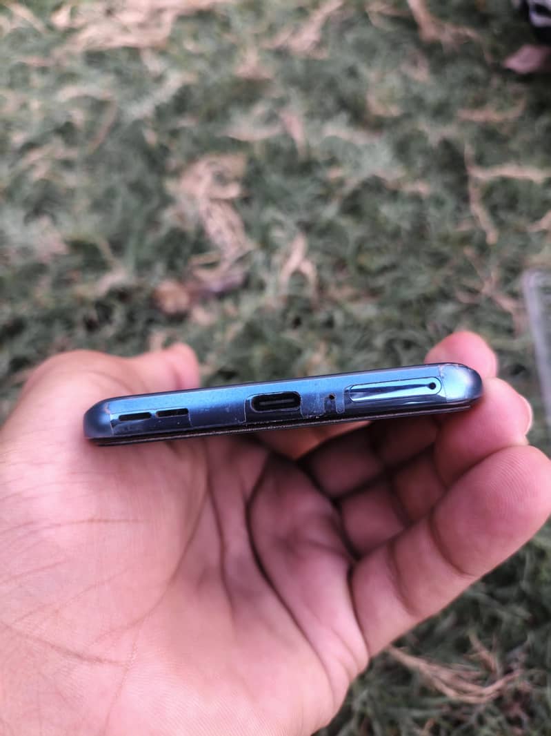 One Plus 9 5g 4