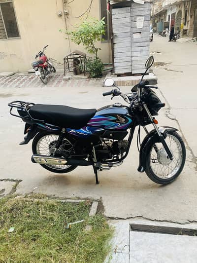Honda Pridor 2026 Black | Almost New