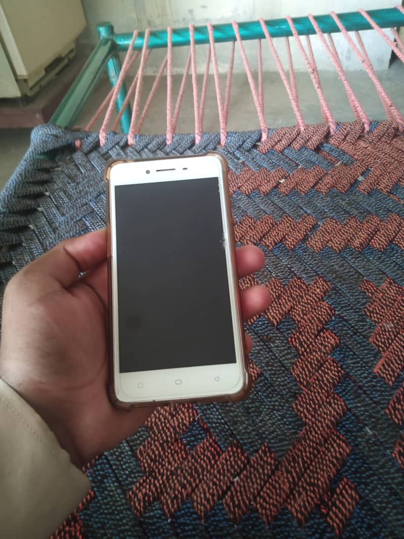OPPO A37 6
