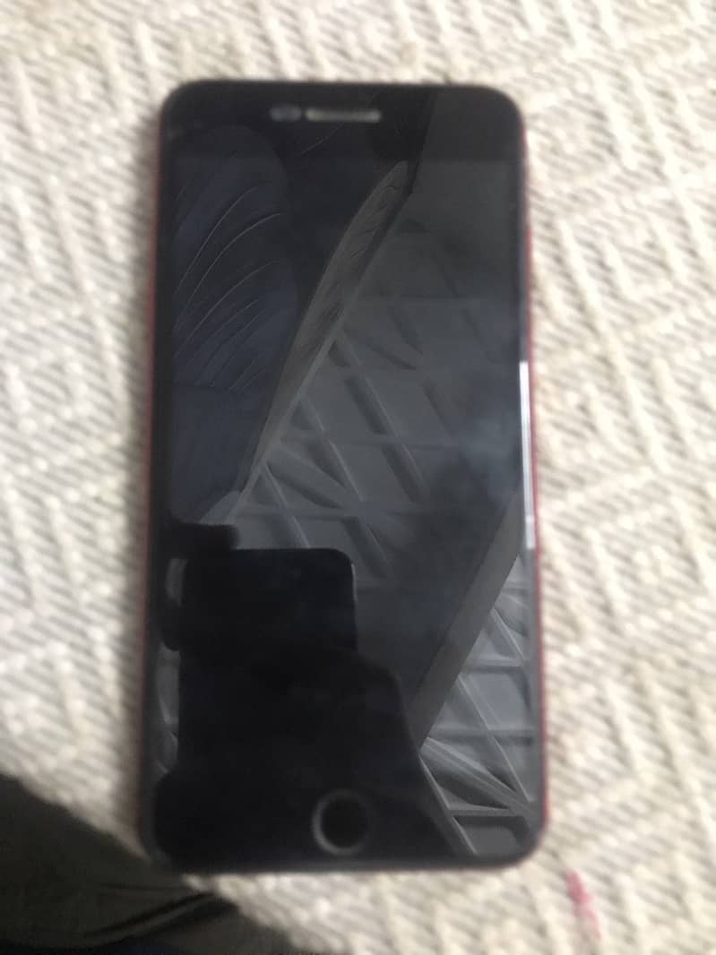 Apple iPhone 8 Plus 1