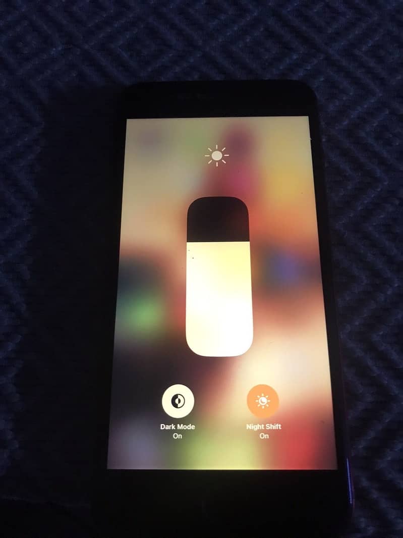 Apple iPhone 8 Plus 4