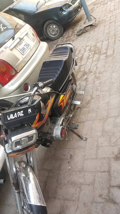 Honda 125 all okay copy gom ho gae hy duplicate hy fille complete hy