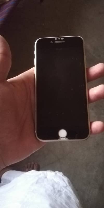 Apple iPhone 7