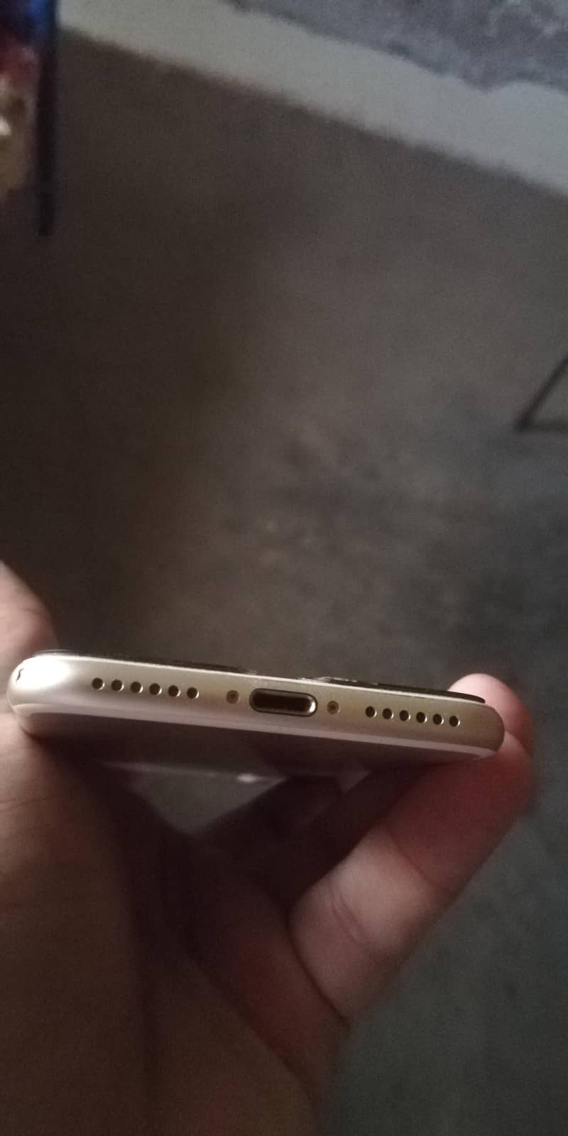Apple iPhone 7 2