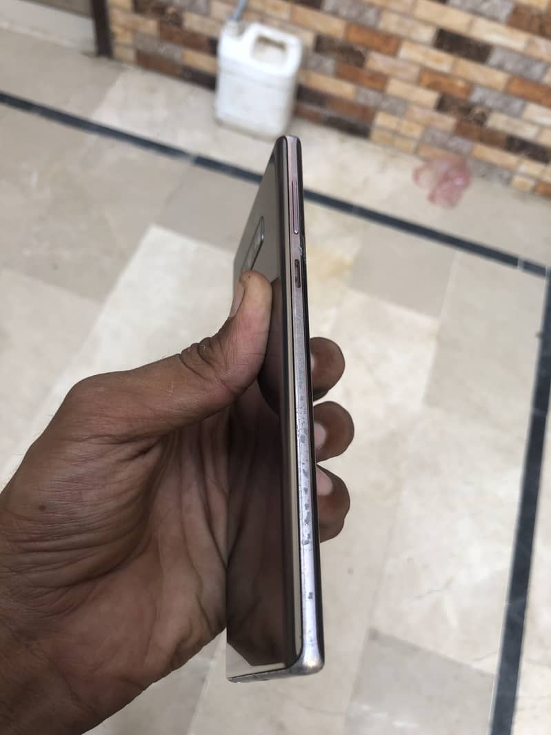 Samsung Mobile Note 9 3