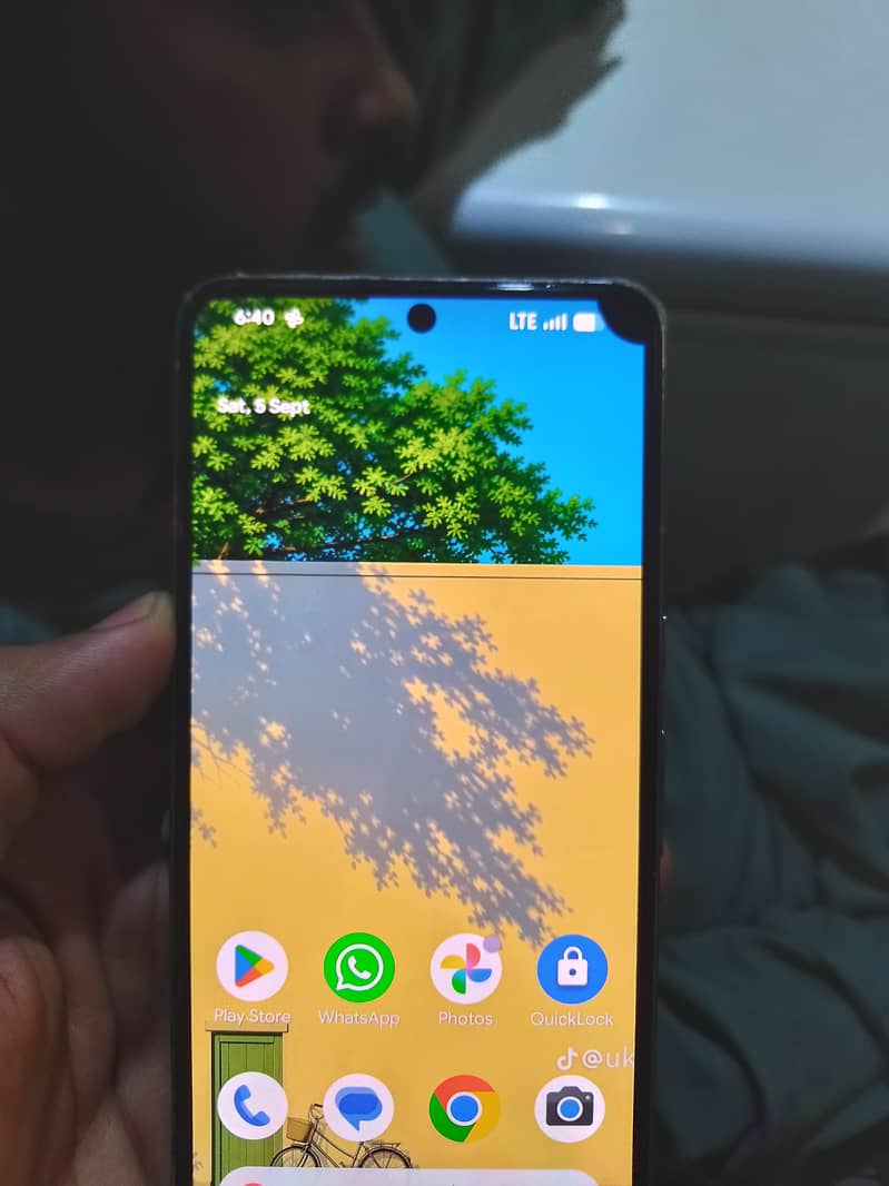 Google pixel 8 pro 2