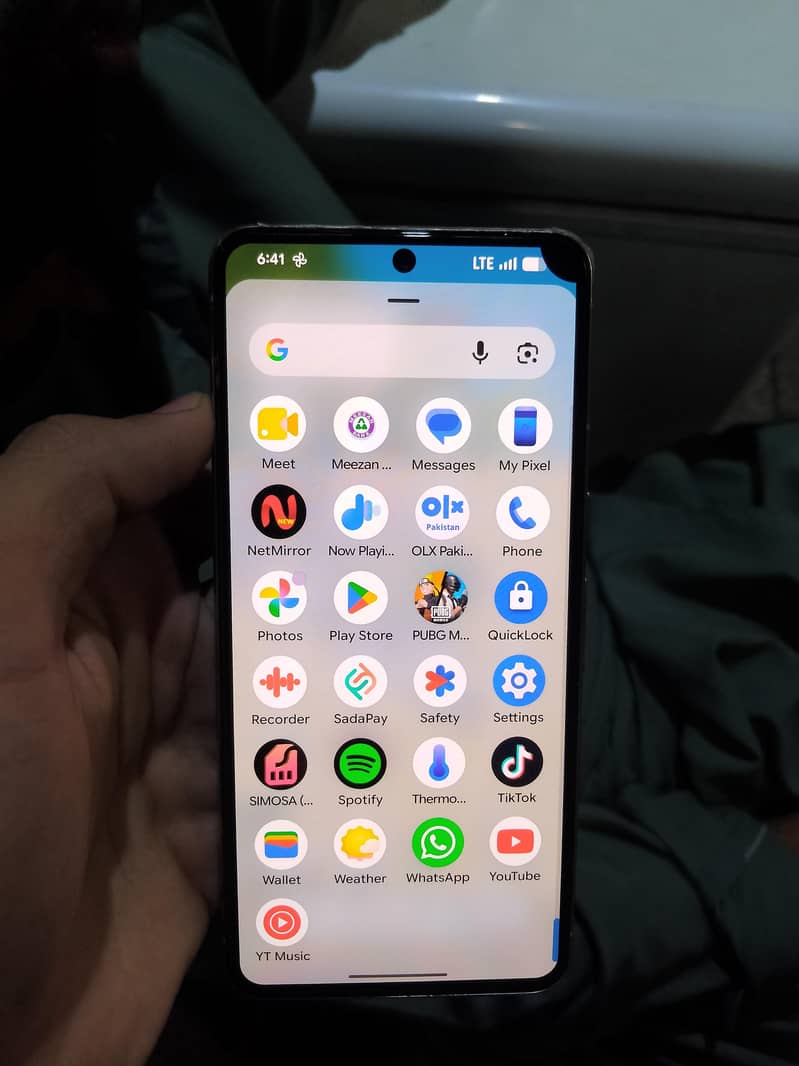 Google pixel 8 pro 3