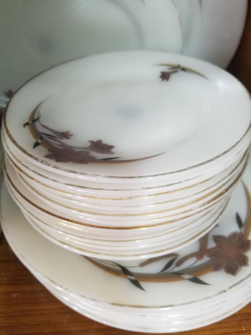 dinner set 3
