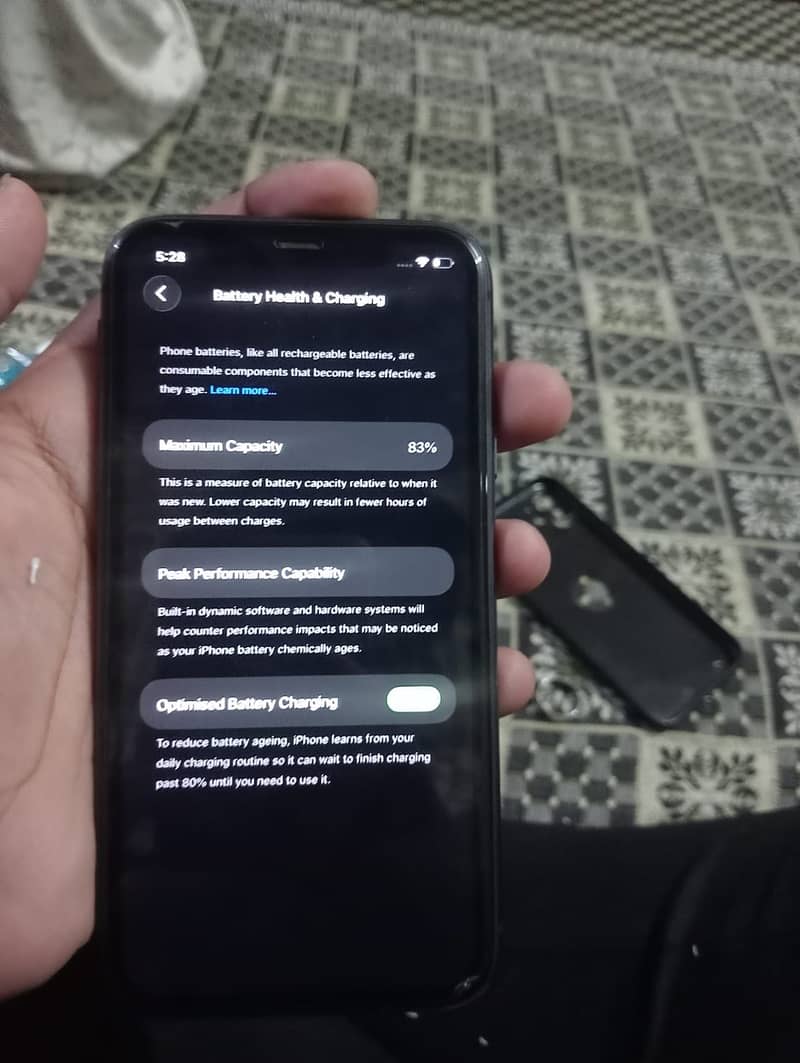 Apple iPhone 11 6