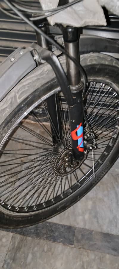 Bicycle 30 " contacts 03334277005