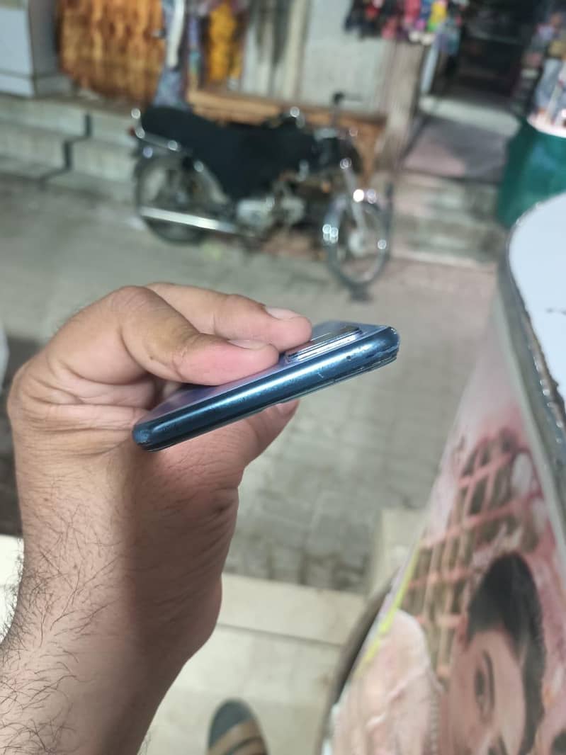 Vivo V21e 3