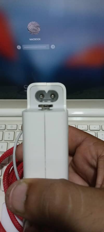 96-87 Original Apple charger 100% guarantee k sath
