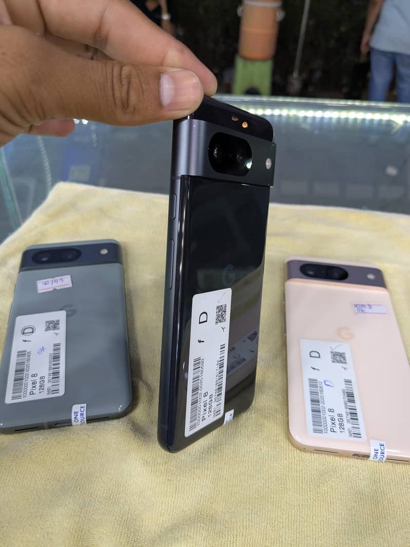 Google Pixel 8 3