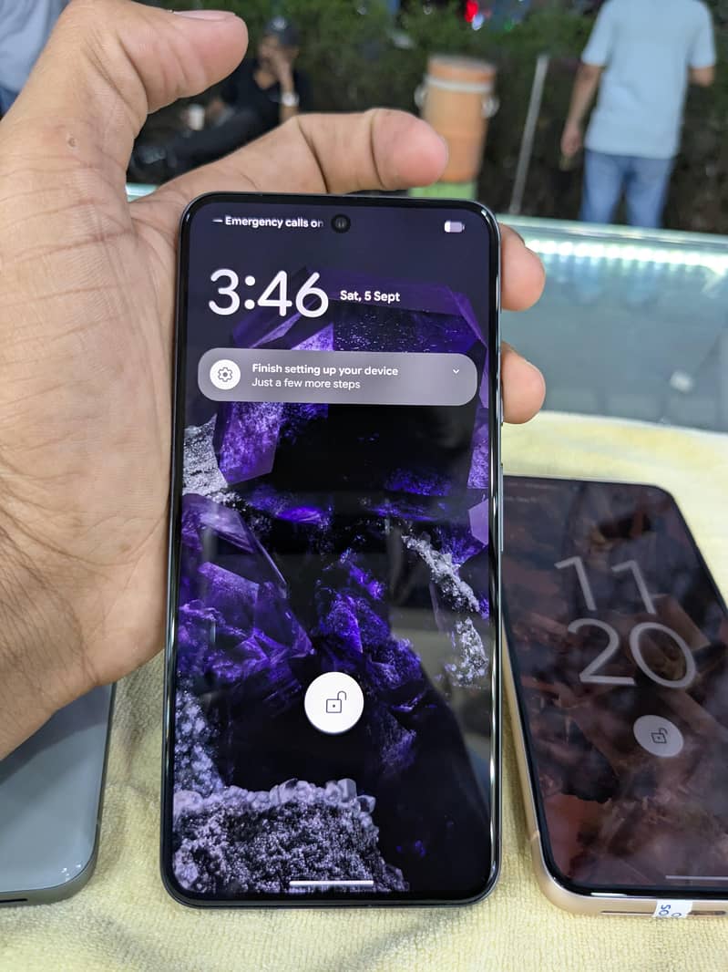Google Pixel 8 6