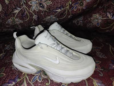 Nike Air Max Portal 10/10 condition