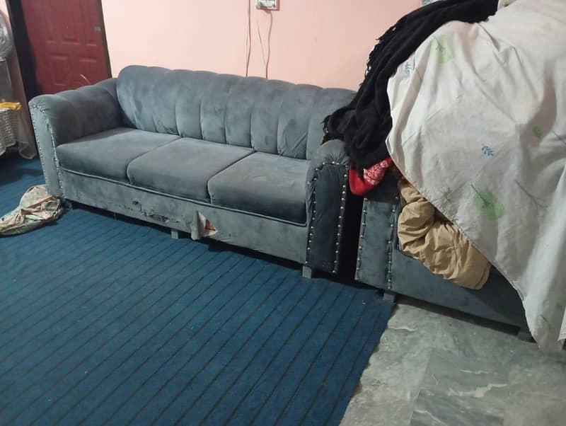 3+1 seater sofa set 1