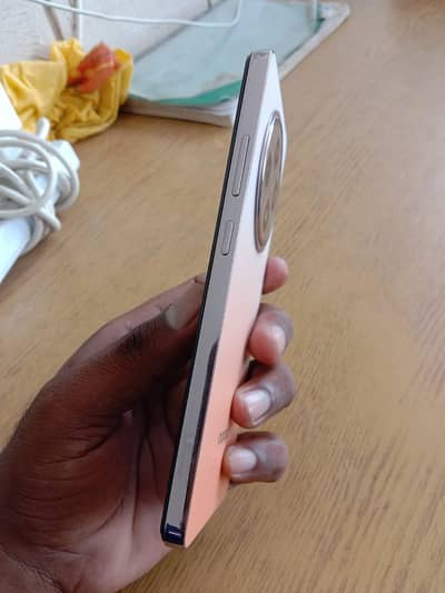Oppo Reno 12