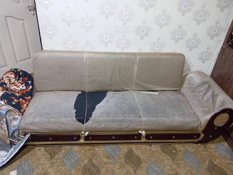sofa comebed 0