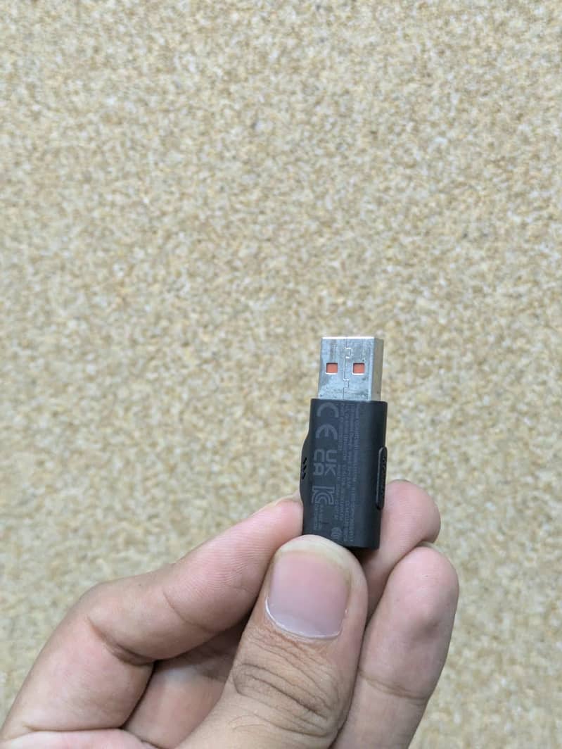 JBL Quantum 810 6