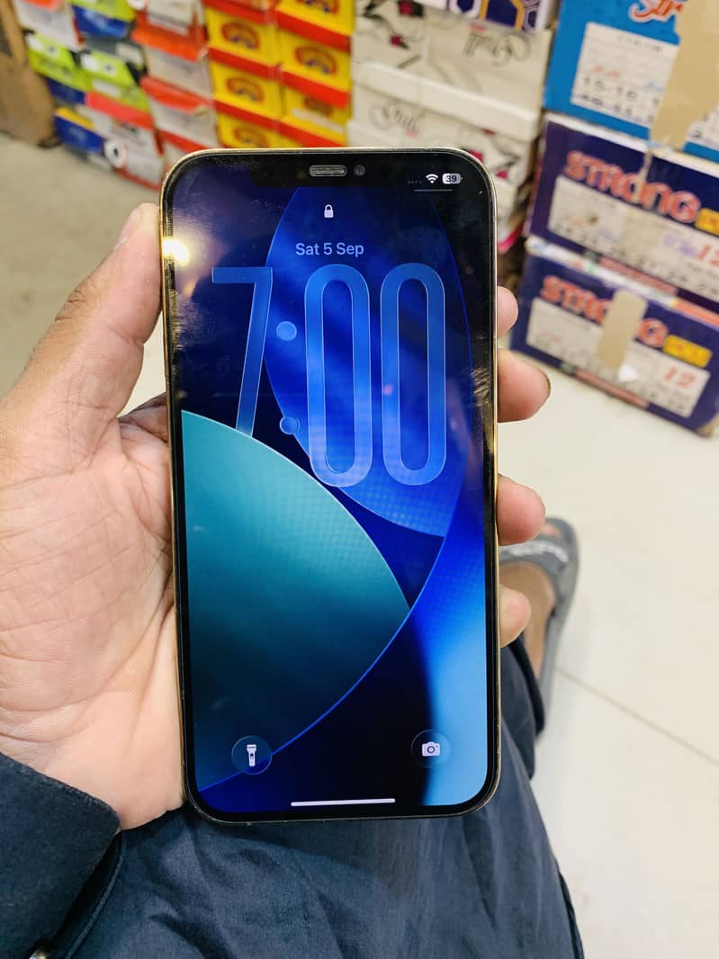 Apple iPhone 12 Pro Max 3