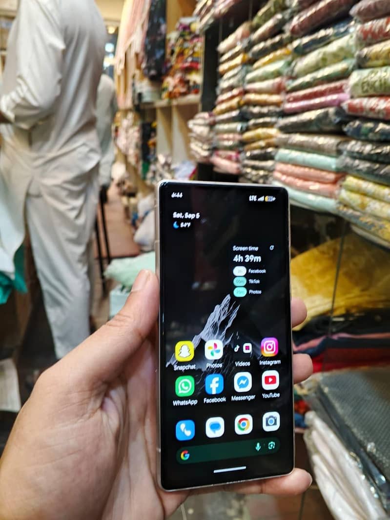 Google Pixel 7a 2