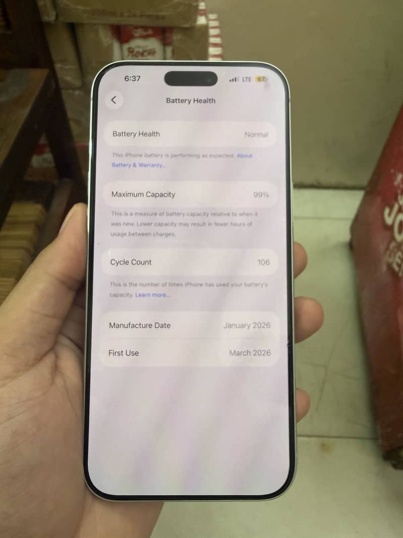 Apple iPhone 17 Pro Max 6
