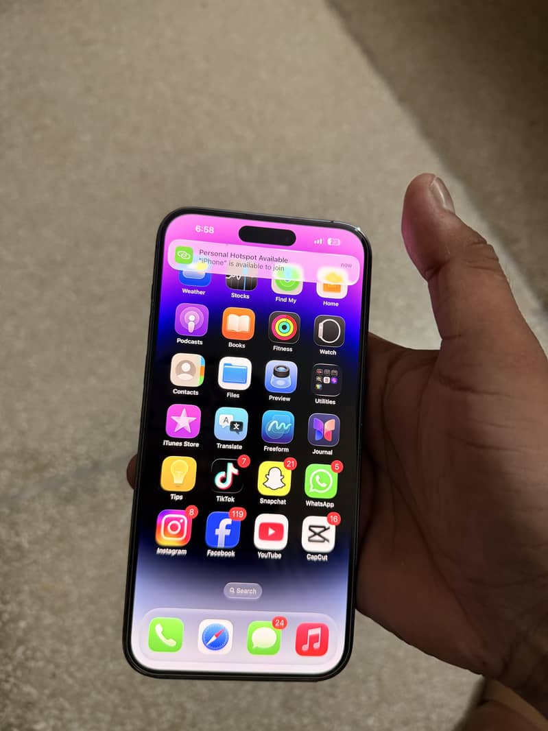 Apple iPhone 14 Pro Max 6