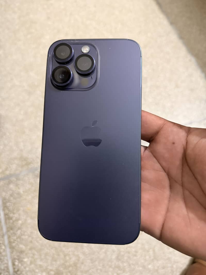 Apple iPhone 14 Pro Max 10