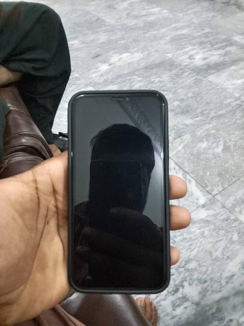Apple iPhone X 1