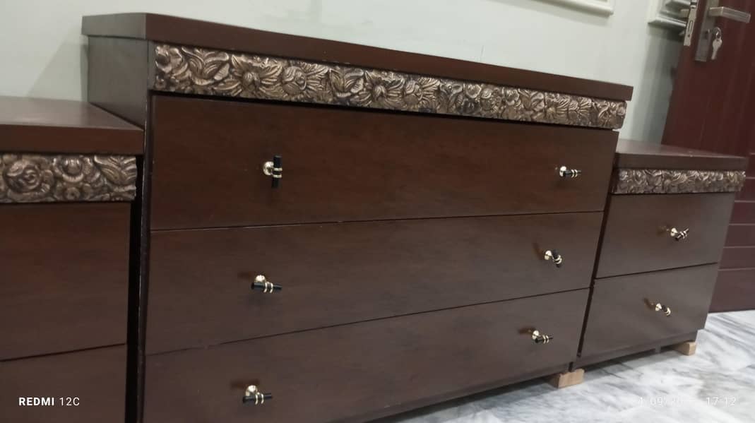 king size bed 3