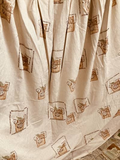 4 piece stich curtain *cotton silk Astaar ke sath* karachi only pickup