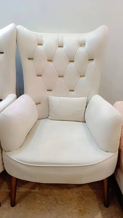 Premium Quality chairs