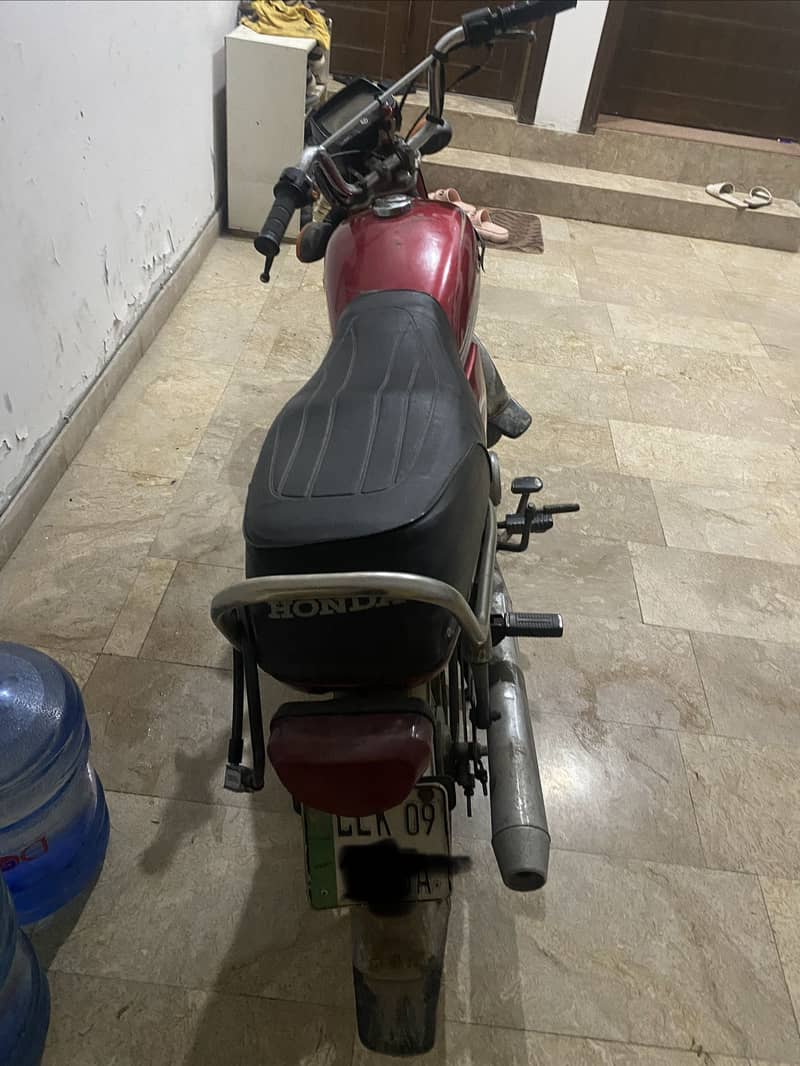 Dhoom 70cc 0