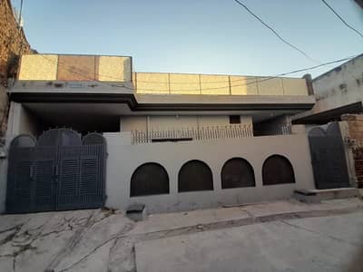 8 Marla House Available For Sale In Ashraf Coloney