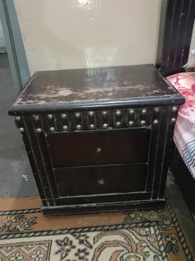 King Size Double Bad with 1 side table and Dressing table