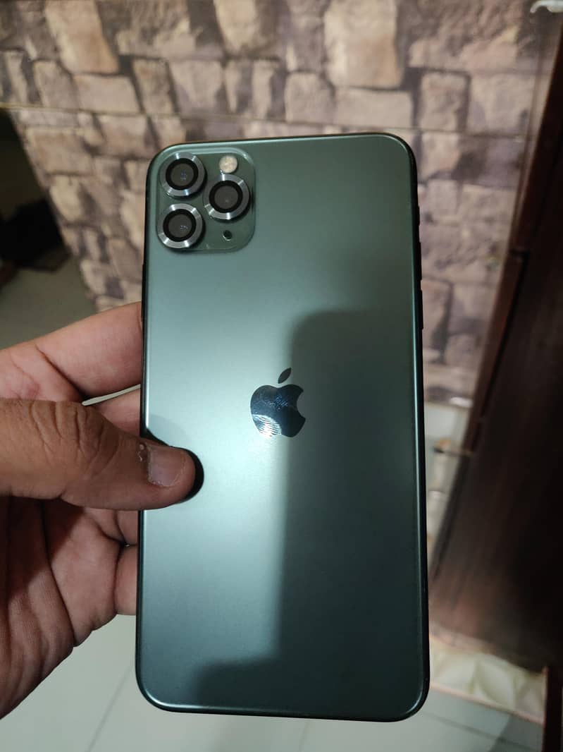 Apple iPhone 11 Pro Max 2