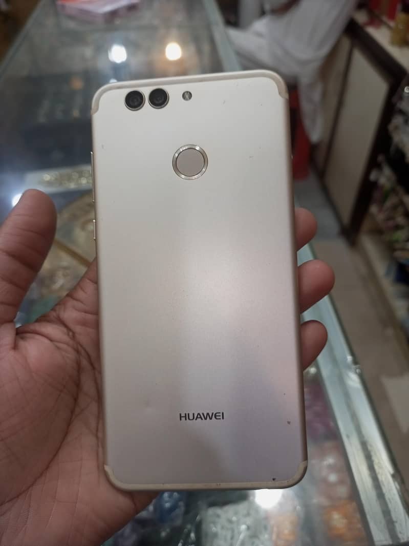 Huawei Nova 2 Plus 0
