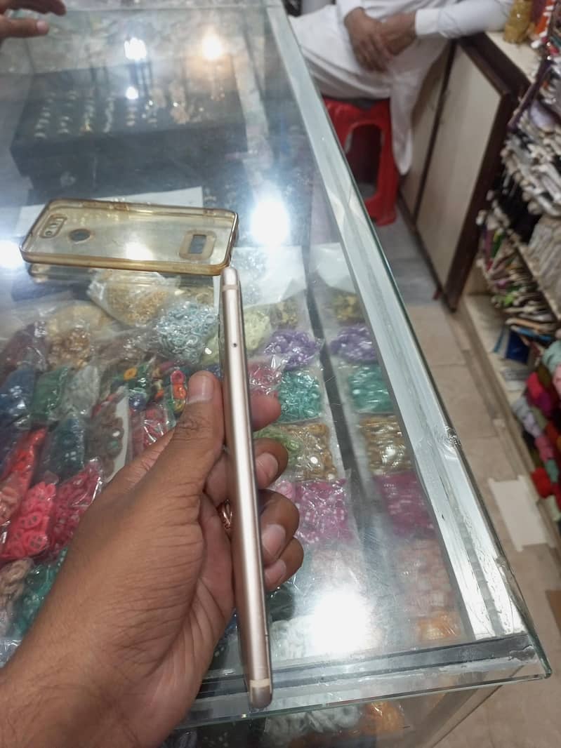Huawei Nova 2 Plus 3