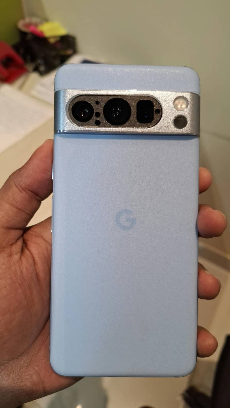 Google Pixel 8 Pro 0