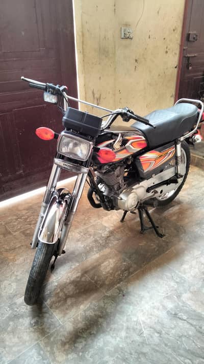Honda CG 2022