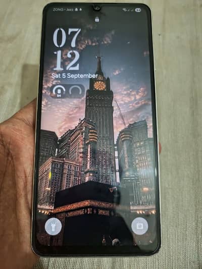 Samsung Mobile A06