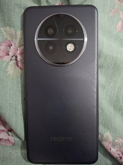 Realme 13 Plus