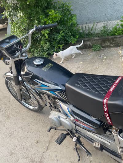 honda 125 14 model 25 me tyar karya ha 10/7 condition documents all ha