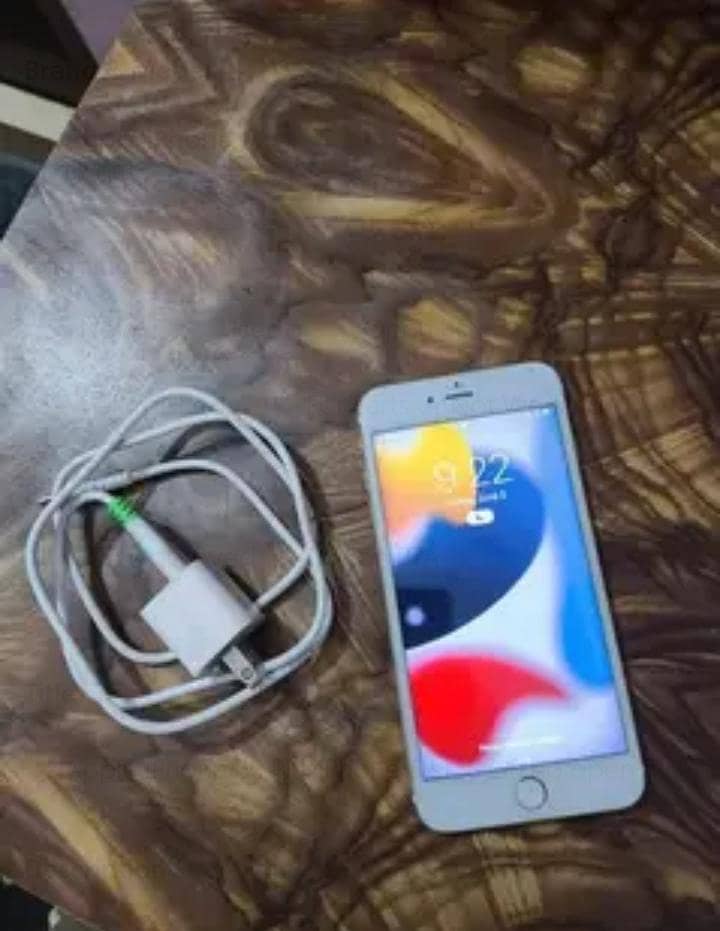 Apple iPhone 6 0