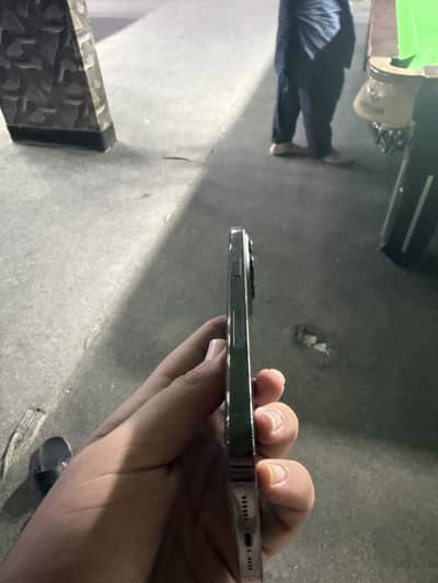 Apple iPhone 14 Pro Max jv