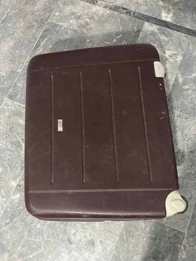 Suit case