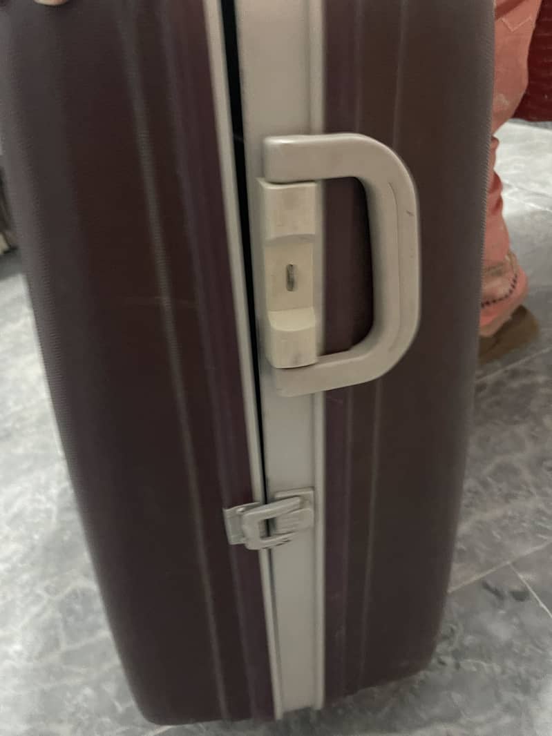 Suit case 4