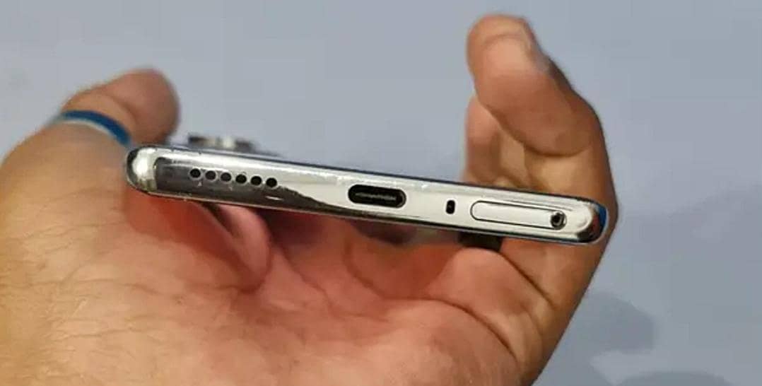 Tecno Camon 40 pro 3
