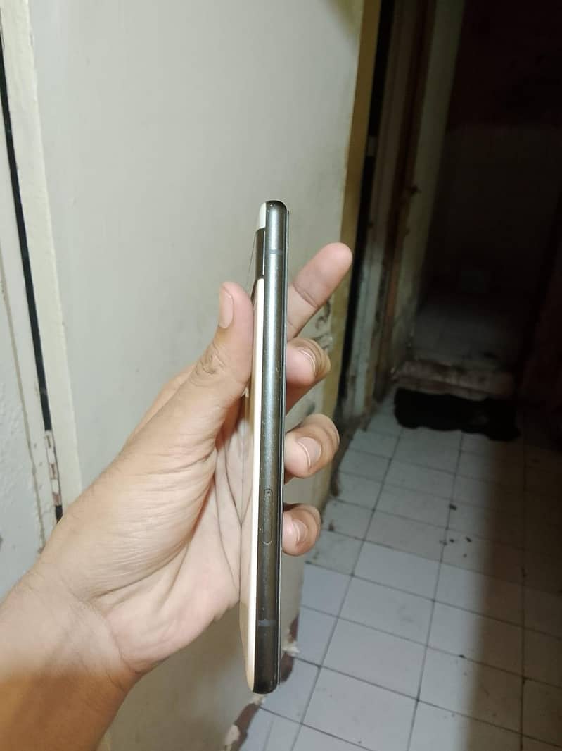 Google Pixel 6a 3