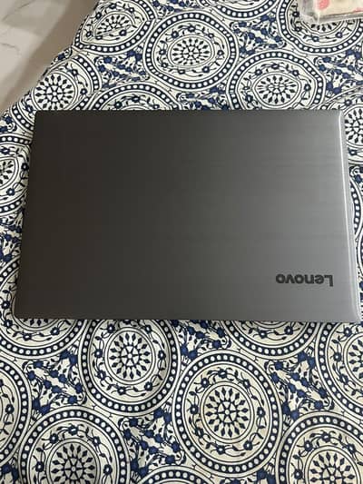 Lenovo 8250U 8 Generation I5 New Machine